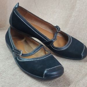 Casual Cushy Suede Flats womens 11